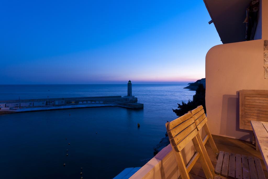 Les Barques, Vue Splendide Sur Le Port De Cassis Apartment Room photo