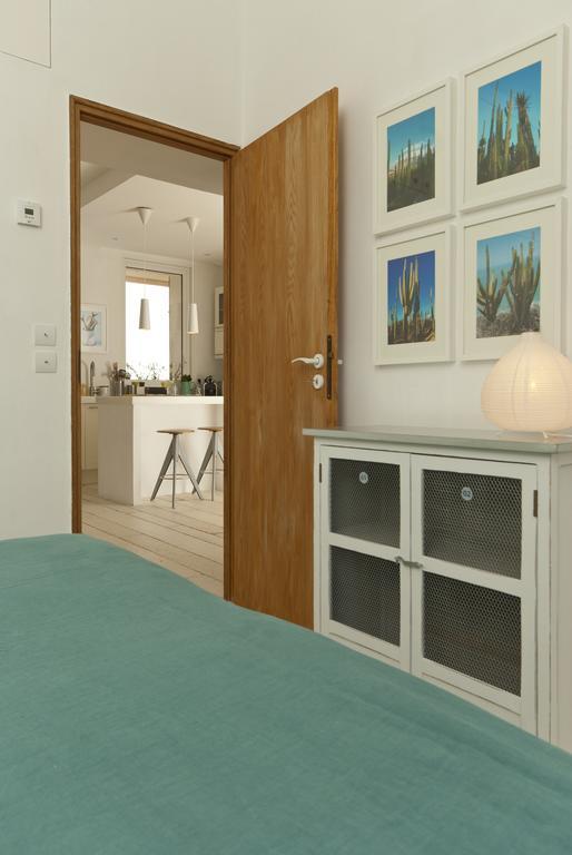 Les Barques, Vue Splendide Sur Le Port De Cassis Apartment Room photo